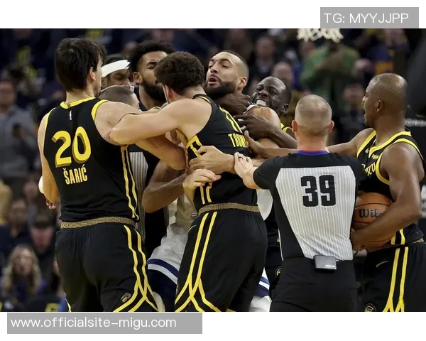 乐福与追梦格林的对决谁能在NBA赛场上笑到最后 乐福与追梦格林的对决谁能在NBA赛场上笑到最后